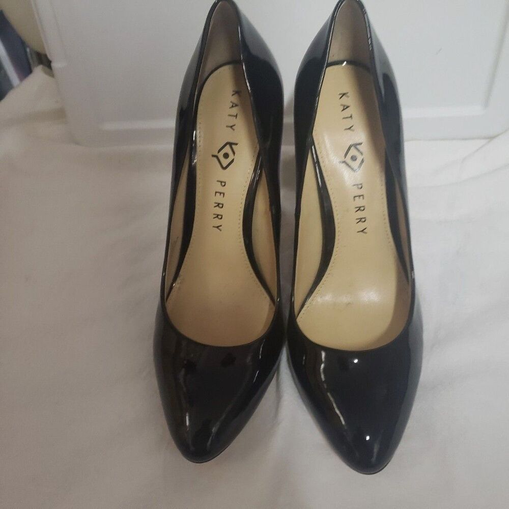 NNIB Katy Perry Womens The A.W. Pump Black Purple Patent Lucite High Heel Sz 6.5
